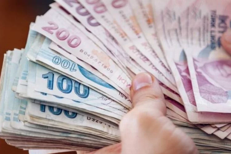TÜRK-İŞ'ten asgari ücret zammı