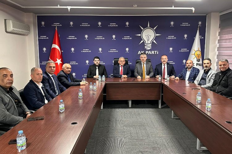 Cumhurbaşkanı Erdoğan AK Parti Kayseri’yle bayramlaştı